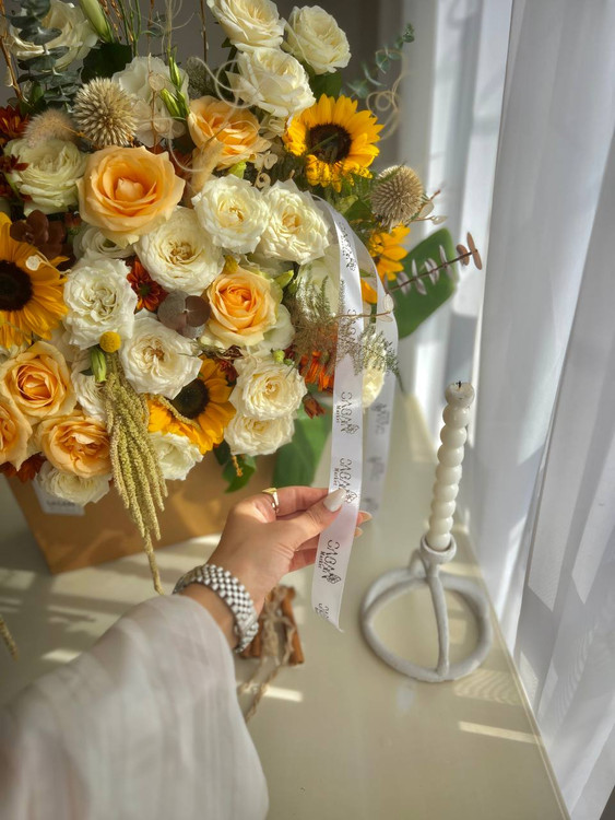 خرید باکس گل پاییزی آفتاب - گل ساسان گلفروشی رشت