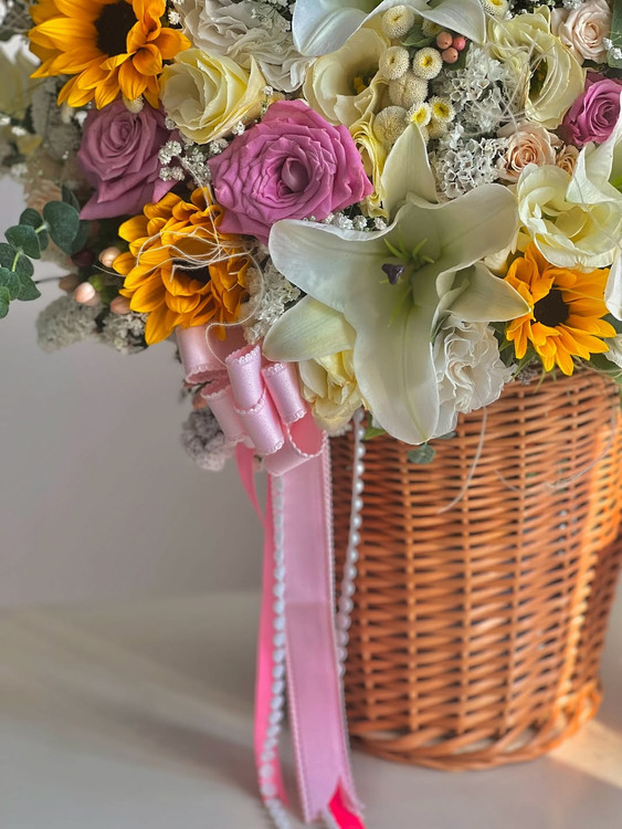 خرید سبد گل آفتاب - گل ساسان گلفروشی رشت