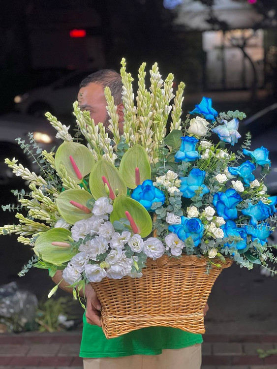 خرید باکس گل مریم - گل ساسان گلفروشی رشت