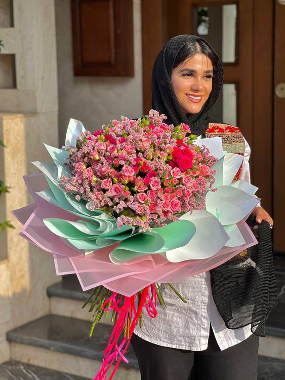 خرید دسته گل ملینا - گل ساسان گلفروشی رشت