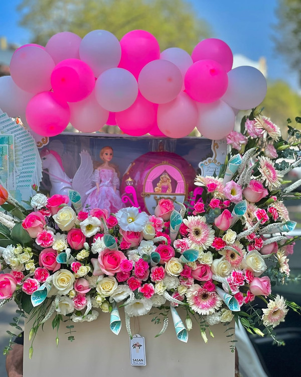 خرید باکس گل نوزادی - گل ساسان گلفروشی رشت