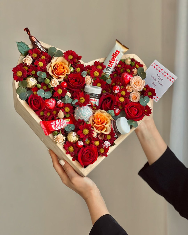 خرید باکس قلب چوبی - گل ساسان گلفروشی رشت