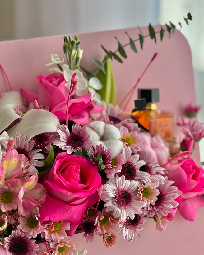 خرید باکس گل lady - گل ساسان گلفروشی رشت