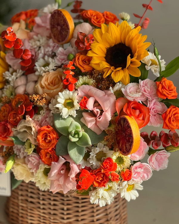 خرید باکس گل حصیری پاییزان - گل ساسان گلفروشی رشت