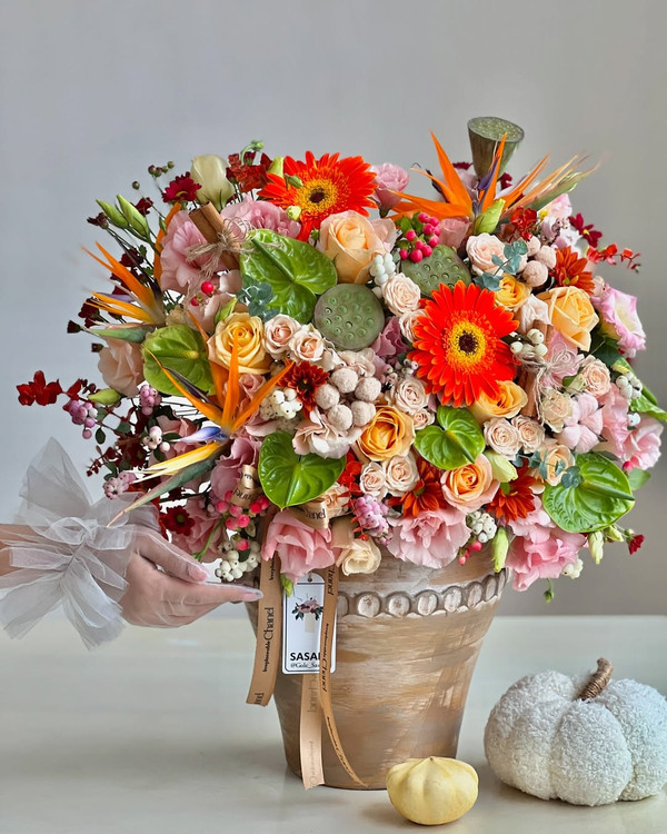 خرید سبد گل پاییزی ندا - گل ساسان گلفروشی رشت