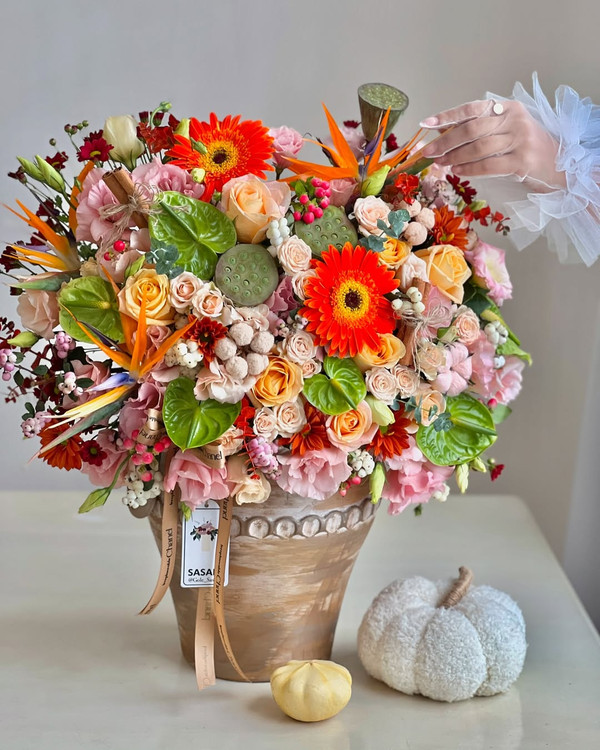 خرید سبد گل پاییزی ندا - گل ساسان گلفروشی رشت