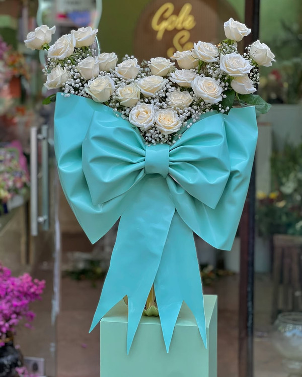 خرید دسته گل پاپیون - گل ساسان گلفروشی رشت