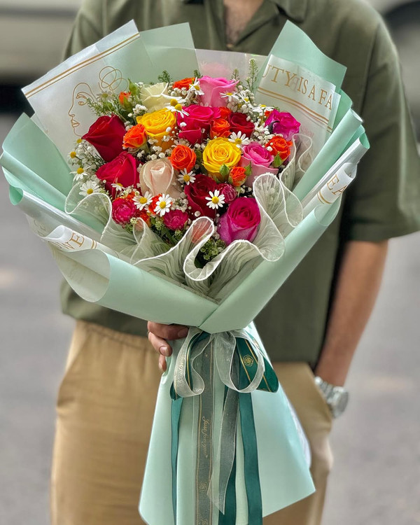 خرید دسته گل رنگینه - گل ساسان گلفروشی رشت