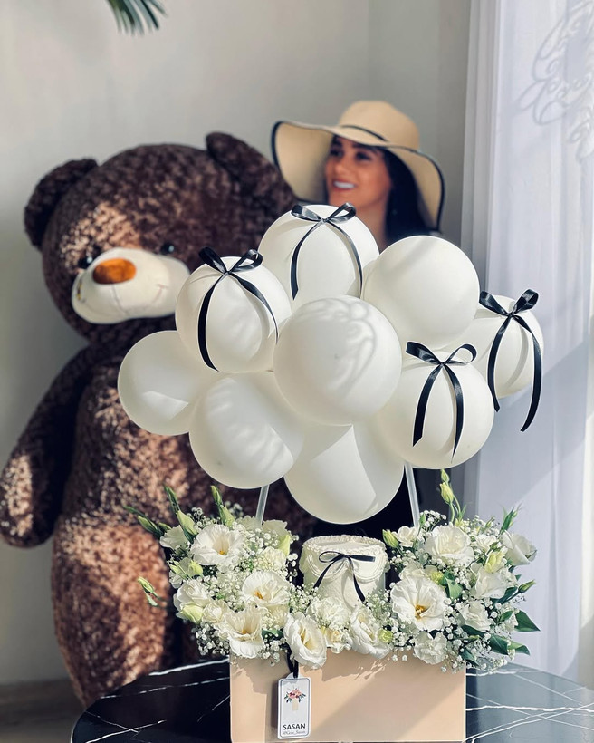 خرید باکس گل و کیک یلدا - گل ساسان گلفروشی رشت