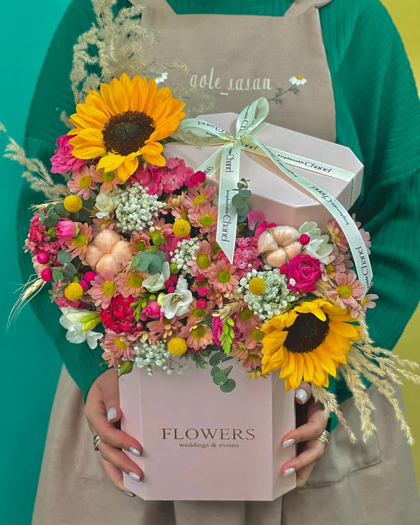 خرید باکس گل دلی - گل ساسان گلفروشی رشت