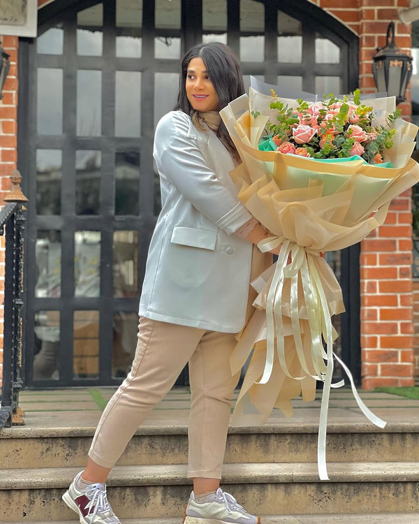 خرید دسته گل طلا - گل ساسان گلفروشی رشت