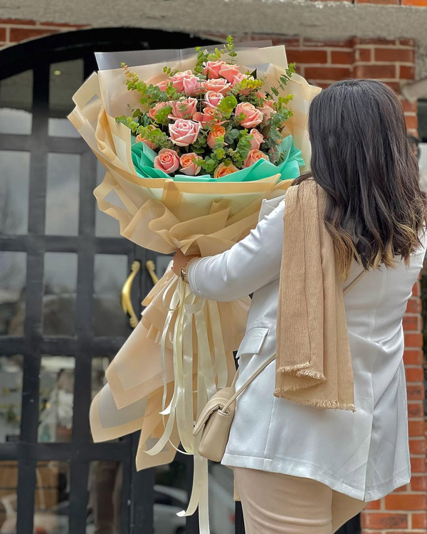 خرید دسته گل طلا - گل ساسان گلفروشی رشت