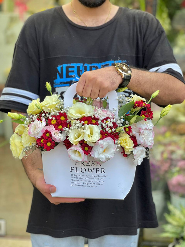 خرید باکس گل بل - گل ساسان گلفروشی رشت