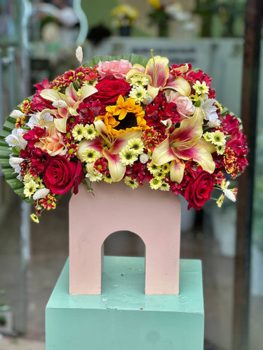 خرید باکس گل صدف - گل ساسان گلفروشی رشت