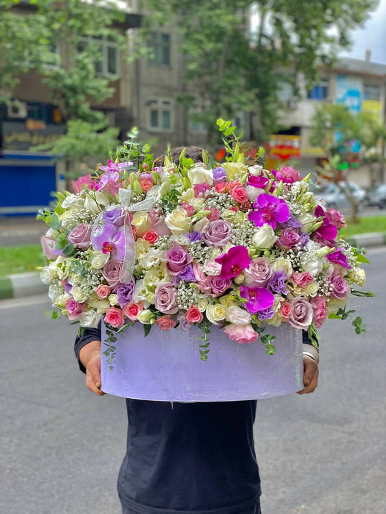 خرید باکس گل یاقوت - گل ساسان گلفروشی رشت