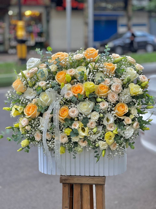 خرید باکس گل عسل - گل ساسان گلفروشی رشت