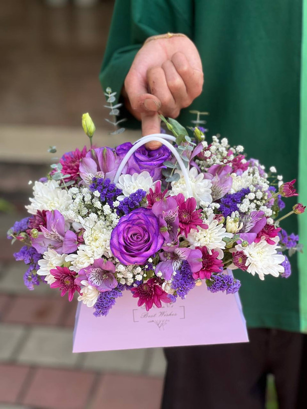 خرید باکس گل ماهی - گل ساسان گلفروشی رشت