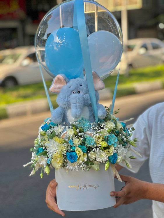 خرید باکس گل آلوین - گل ساسان گلفروشی رشت