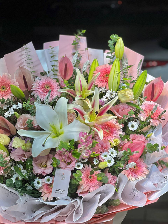 خرید دسته گل جانت - گل ساسان گلفروشی رشت