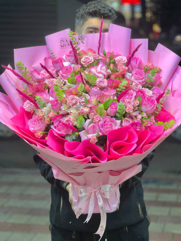 خرید دسته گل دینا - گل ساسان گلفروشی رشت