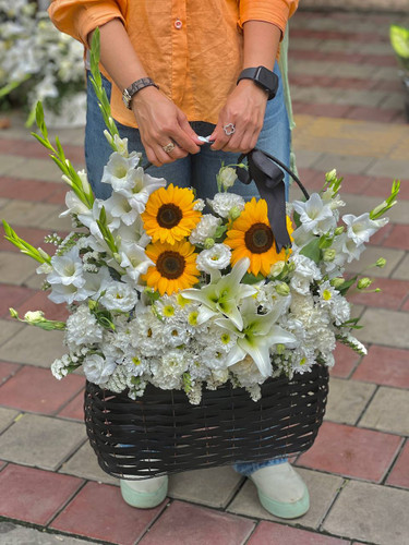 خرید باکس گل ژاسمین - گل ساسان گلفروشی رشت