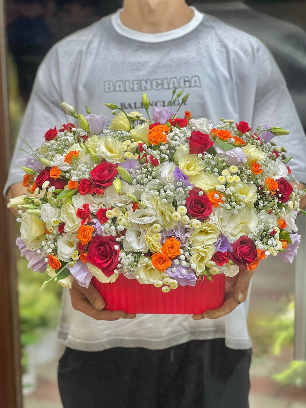 خرید باکس گل مهیلا - گل ساسان گلفروشی رشت