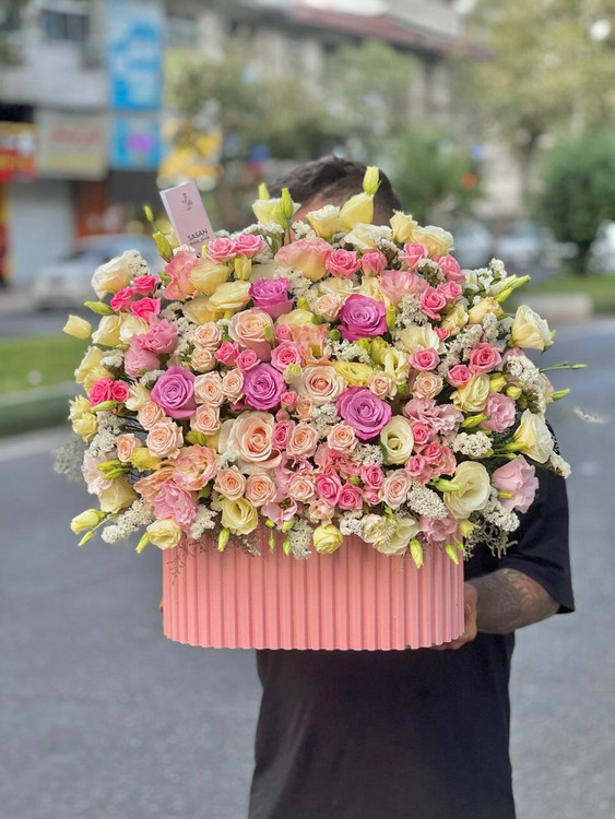 خرید باکس گل بانو - گل ساسان گلفروشی رشت