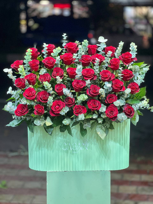 خرید باکس گل آیلا - گل ساسان گلفروشی رشت