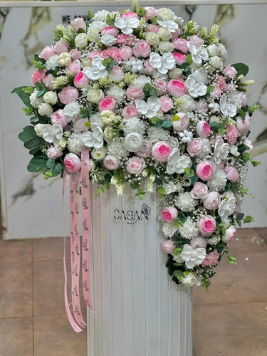 خرید باکس گل نیلگون - گل ساسان گلفروشی رشت