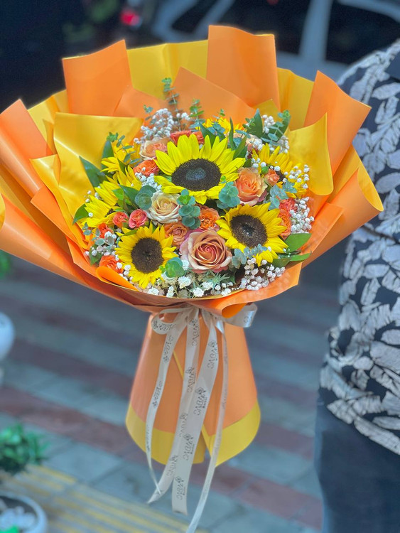 خرید دسته گل شایلی - گل ساسان گلفروشی رشت