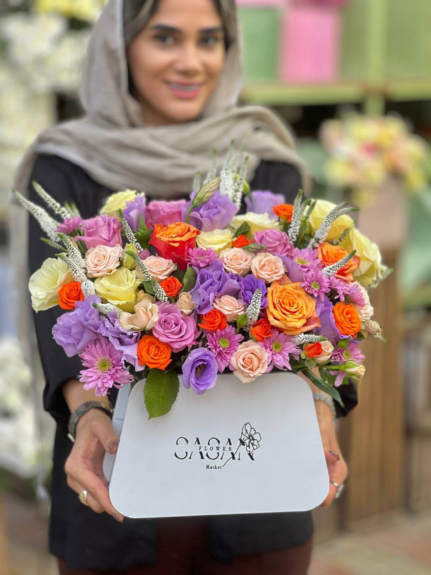خرید باکس گل آلما - گل ساسان گلفروشی رشت
