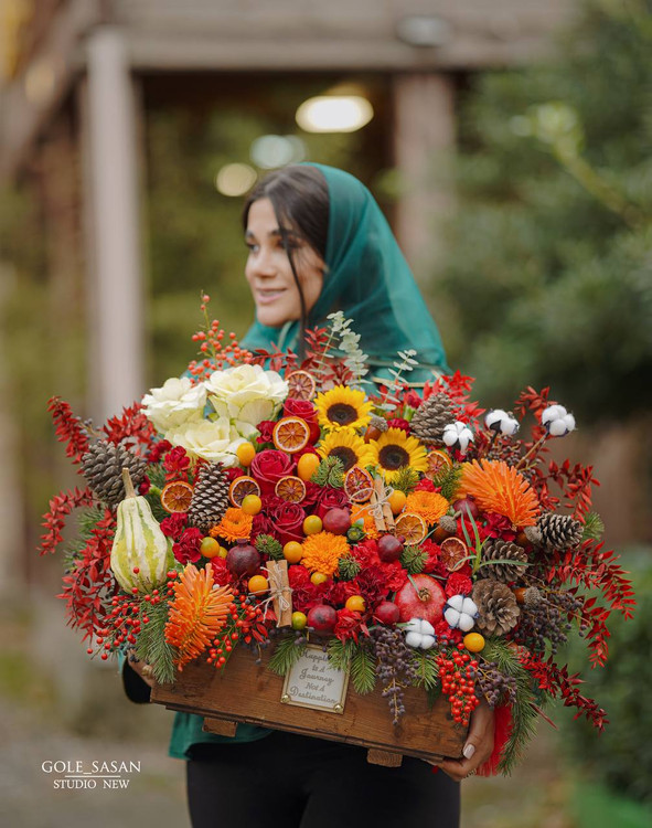 خرید باکس گل سویل - گل ساسان گلفروشی رشت