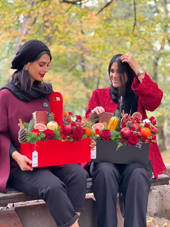 خرید باکس گل سارای - گل ساسان گلفروشی رشت