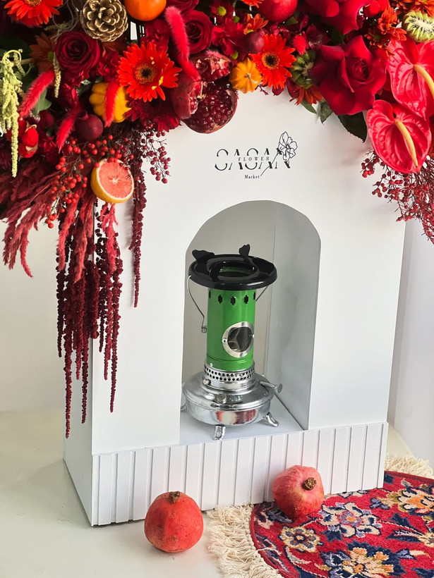 خرید باکس گل یلدایی علاءالدین - گل ساسان گلفروشی رشت