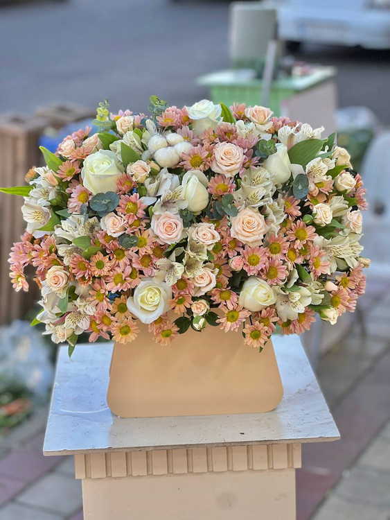 خرید باکس گل مائده - گل ساسان گلفروشی رشت