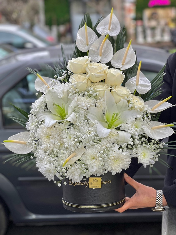 خرید باکس گل کرزنتی - گل ساسان گلفروشی رشت