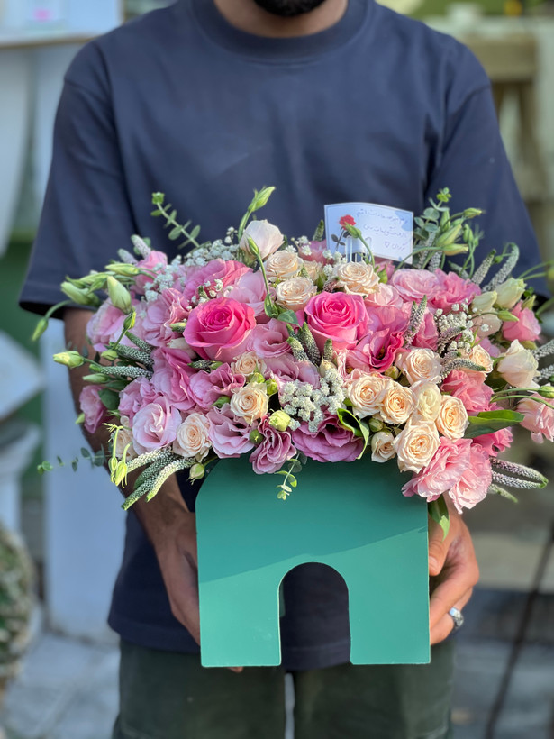 خرید باکس گل گانیا - گل ساسان گلفروشی رشت